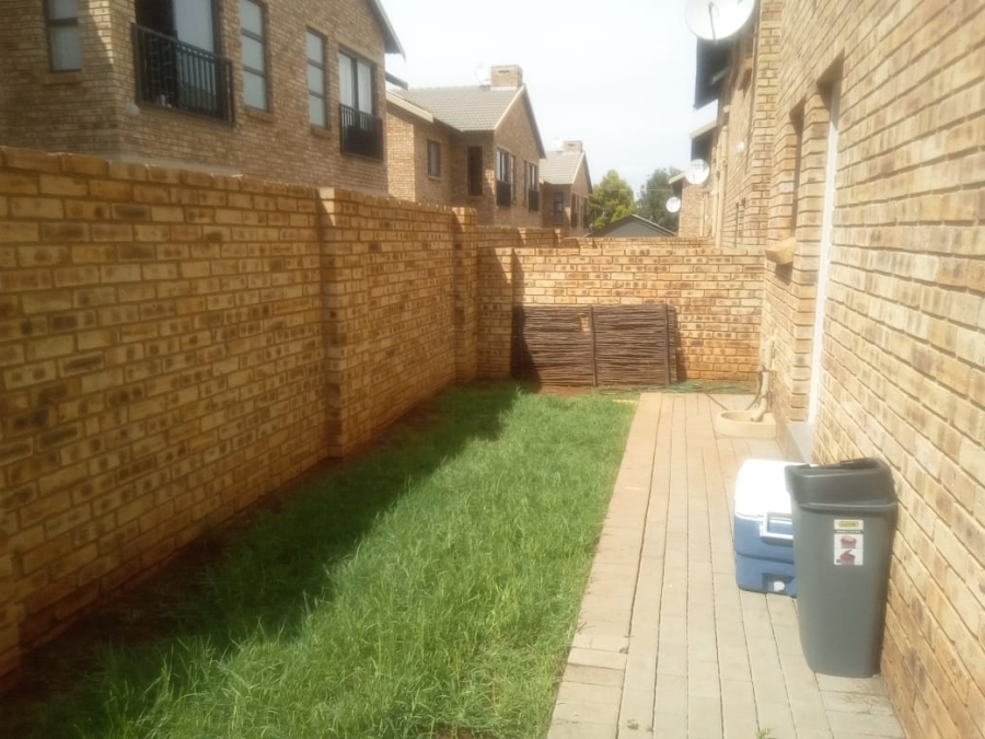 To Let 3 Bedroom Property for Rent in Brentwood Park Gauteng