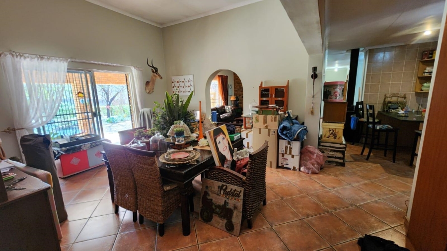 To Let 2 Bedroom Property for Rent in Raslouw A H Gauteng