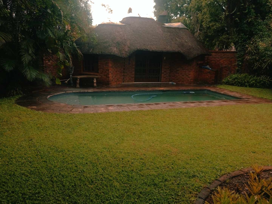 5 Bedroom Property for Sale in Dorandia Gauteng