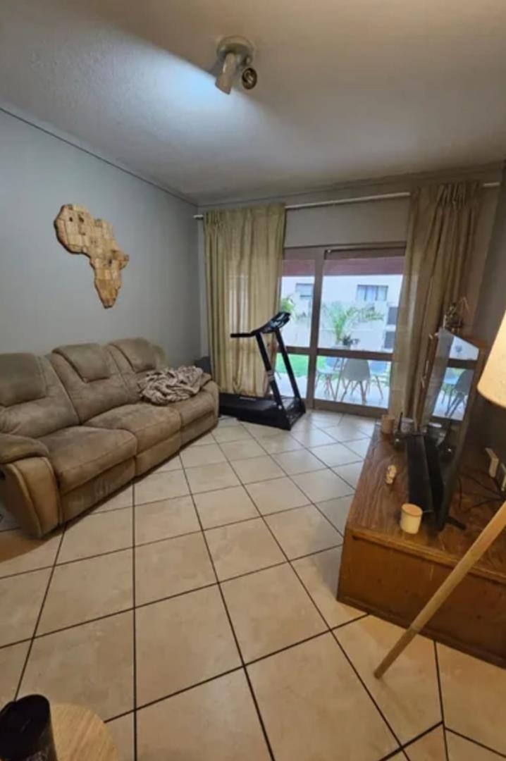 To Let 1 Bedroom Property for Rent in Pineslopes Gauteng