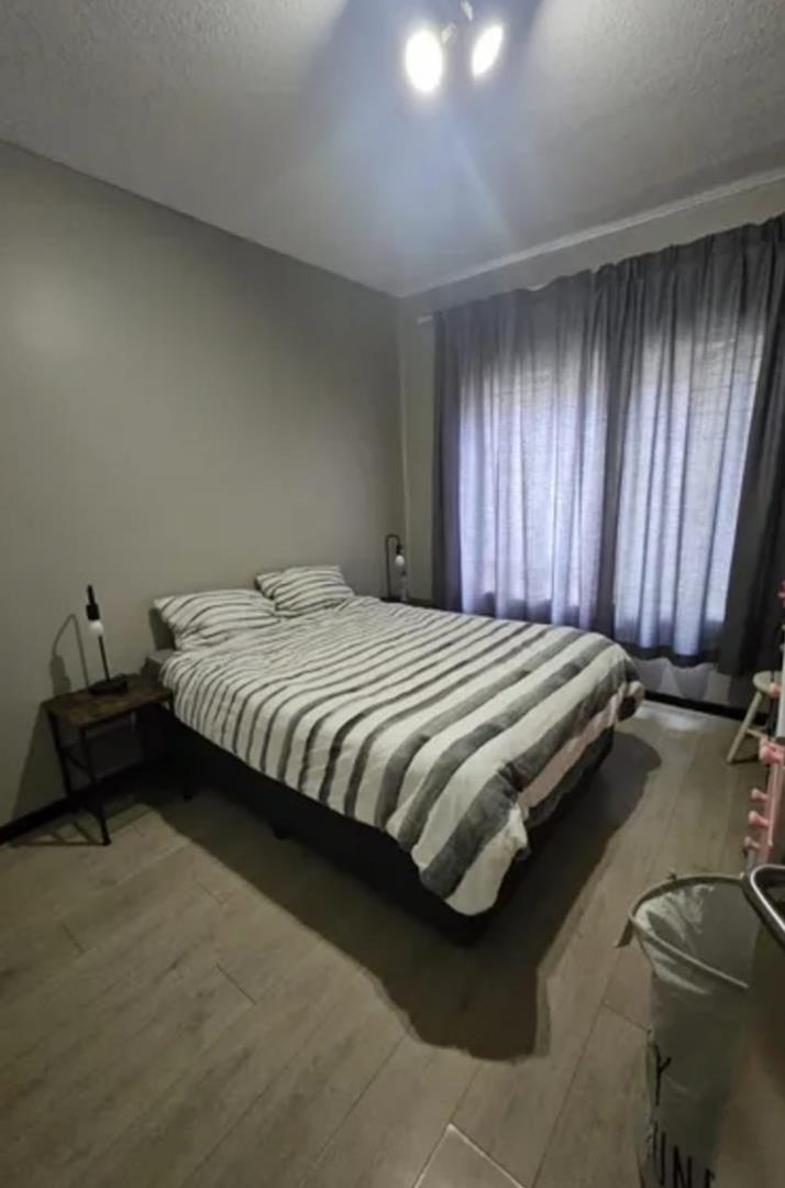 To Let 1 Bedroom Property for Rent in Pineslopes Gauteng