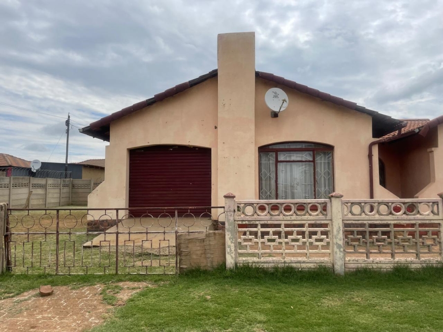 3 Bedroom Property for Sale in Mid Ennerdale Gauteng