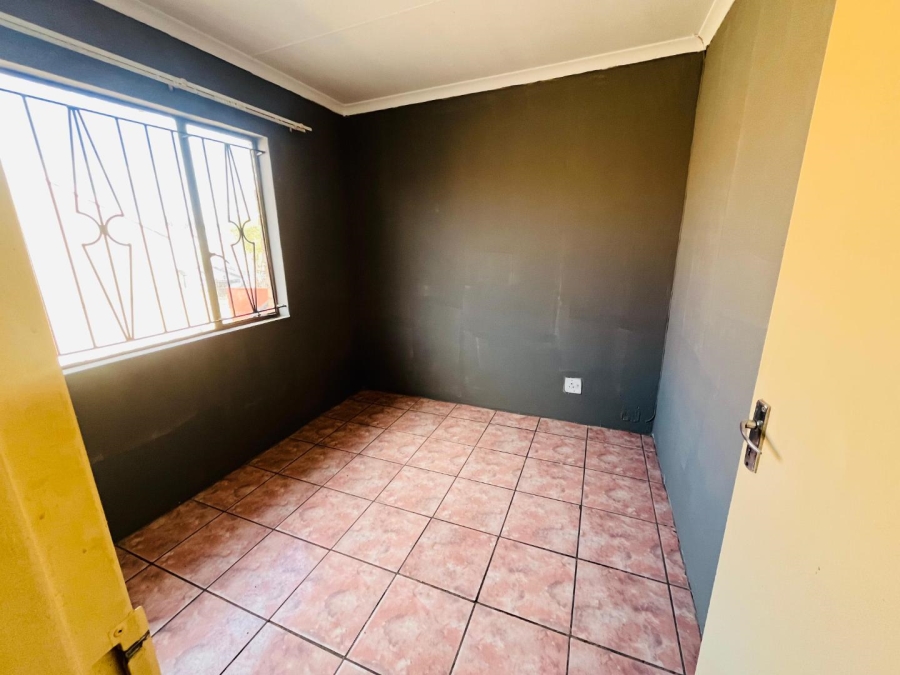 3 Bedroom Property for Sale in Olievenhoutbosch Gauteng