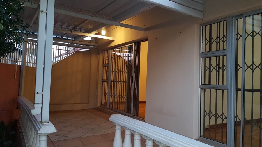 To Let 3 Bedroom Property for Rent in Meyerspark Gauteng