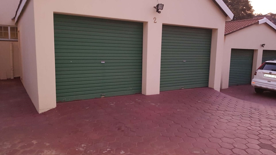 To Let 3 Bedroom Property for Rent in Meyerspark Gauteng