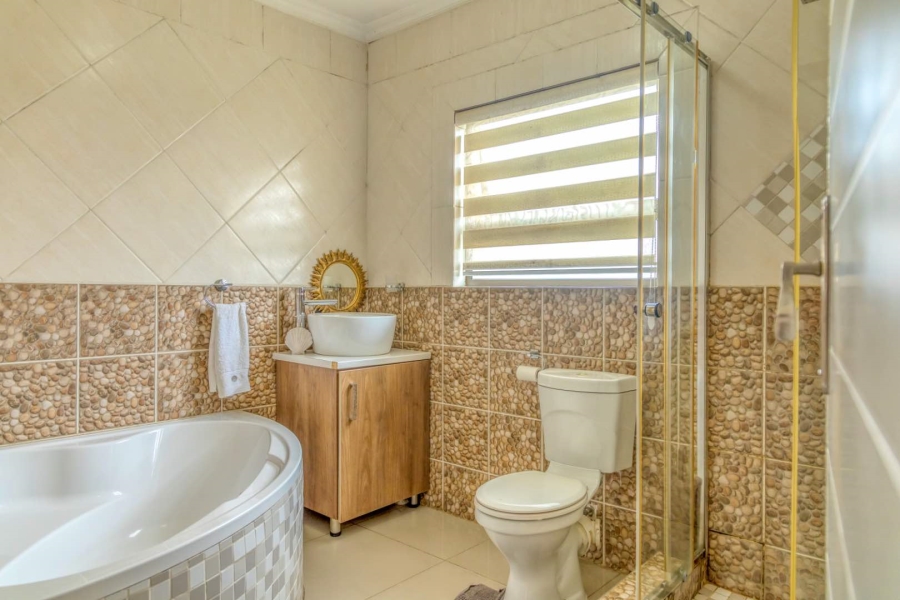 3 Bedroom Property for Sale in Pomona Gauteng