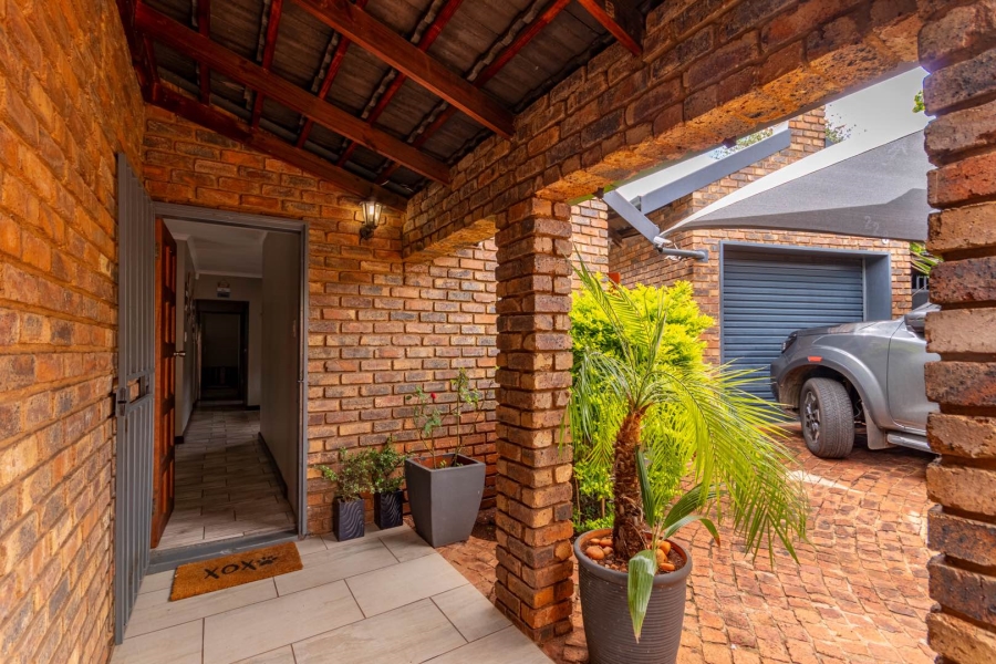 3 Bedroom Property for Sale in Newlands Gauteng