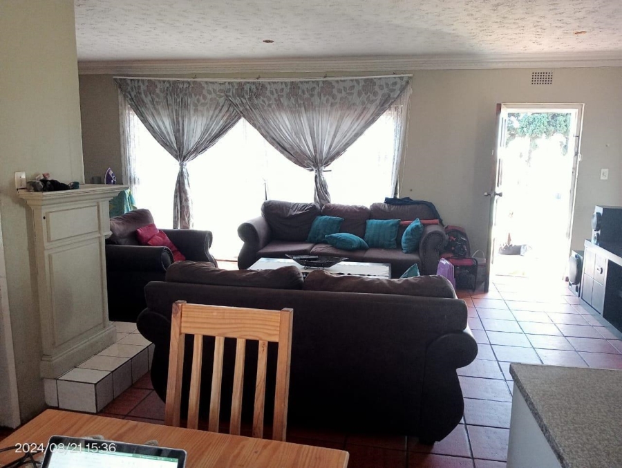 4 Bedroom Property for Sale in Birch Acres Gauteng