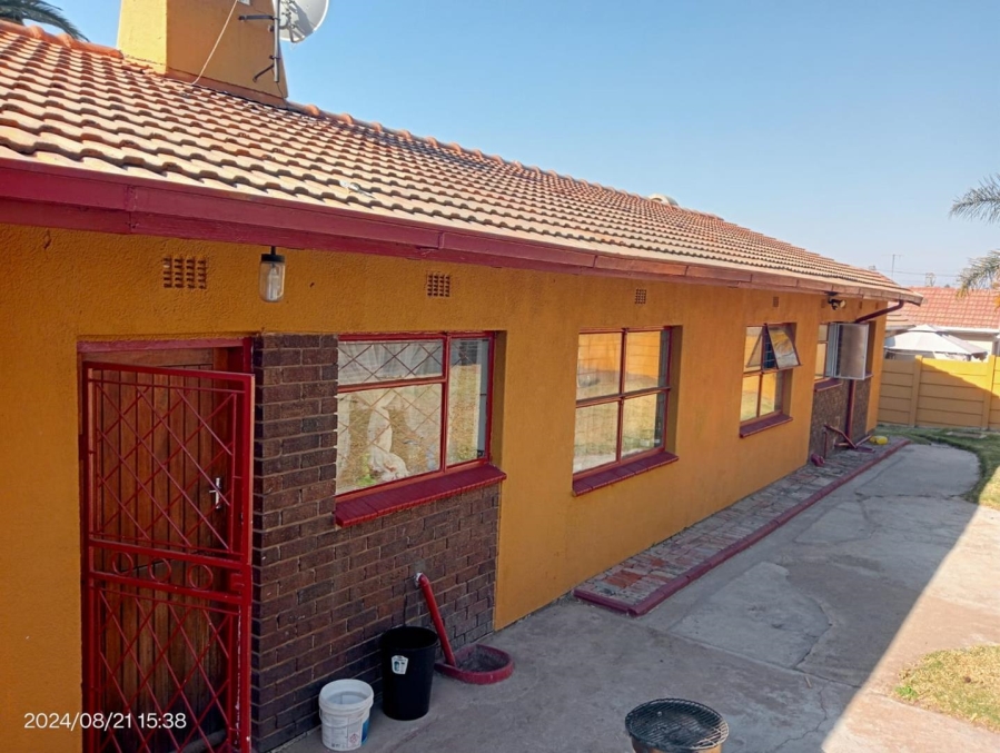 4 Bedroom Property for Sale in Birch Acres Gauteng