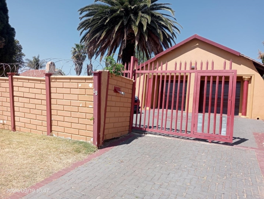 4 Bedroom Property for Sale in Birch Acres Gauteng