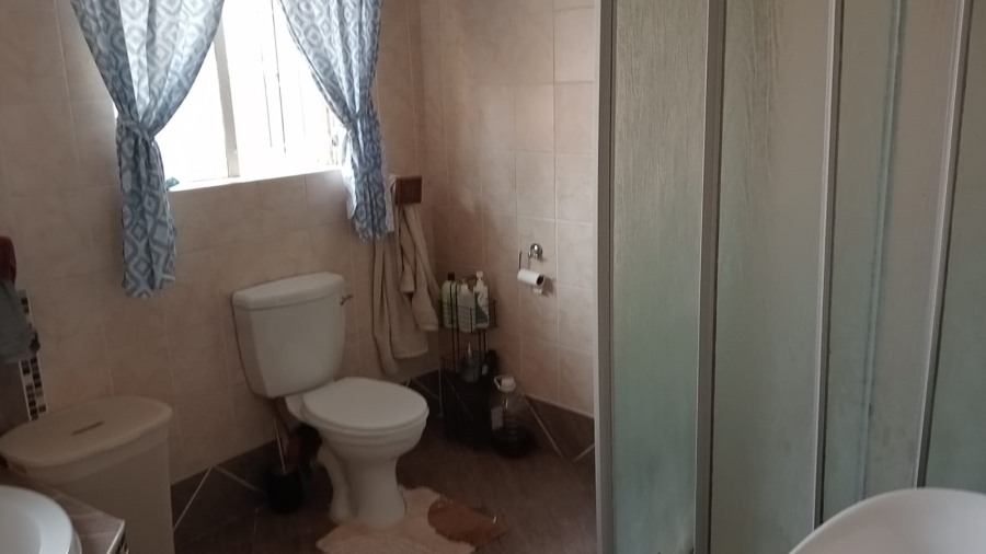 3 Bedroom Property for Sale in Terenure Gauteng