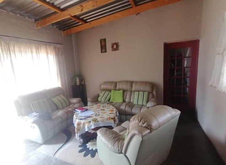 1 Bedroom Property for Sale in Unigray Gauteng