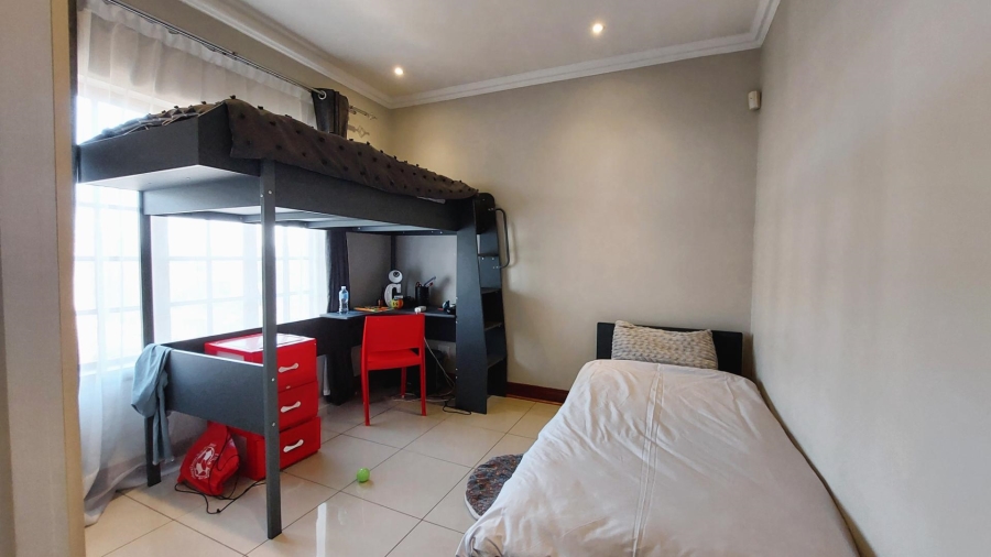 To Let 4 Bedroom Property for Rent in Fourways Gauteng