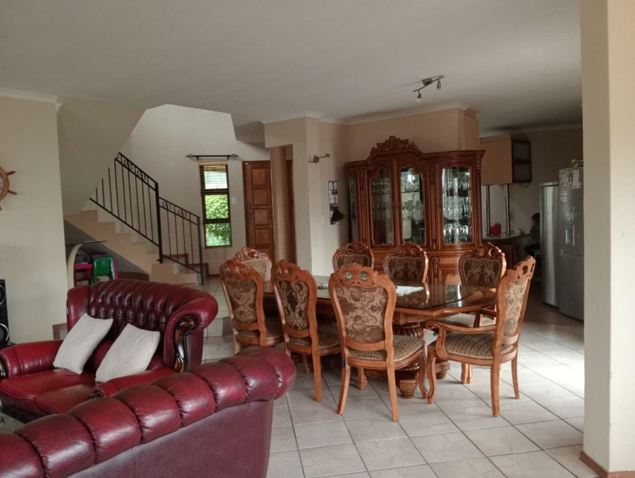 To Let 4 Bedroom Property for Rent in Erasmuskloof Gauteng