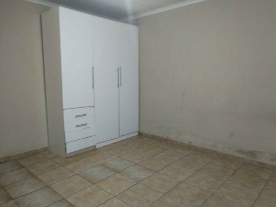 To Let 2 Bedroom Property for Rent in Nellmapius Gauteng