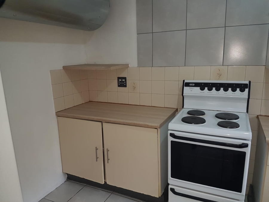 To Let 2 Bedroom Property for Rent in Wonderboom South Gauteng