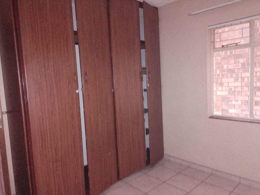 To Let 2 Bedroom Property for Rent in Silverton Gauteng