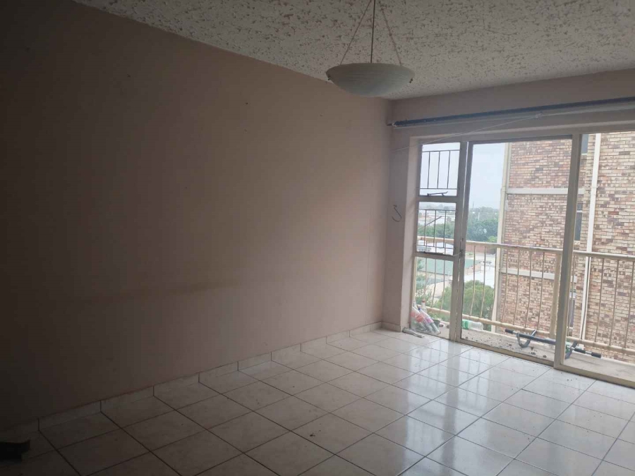 To Let 2 Bedroom Property for Rent in Silverton Gauteng