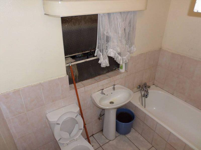 1 Bedroom Property for Sale in Kempton Park Ext 1 Gauteng