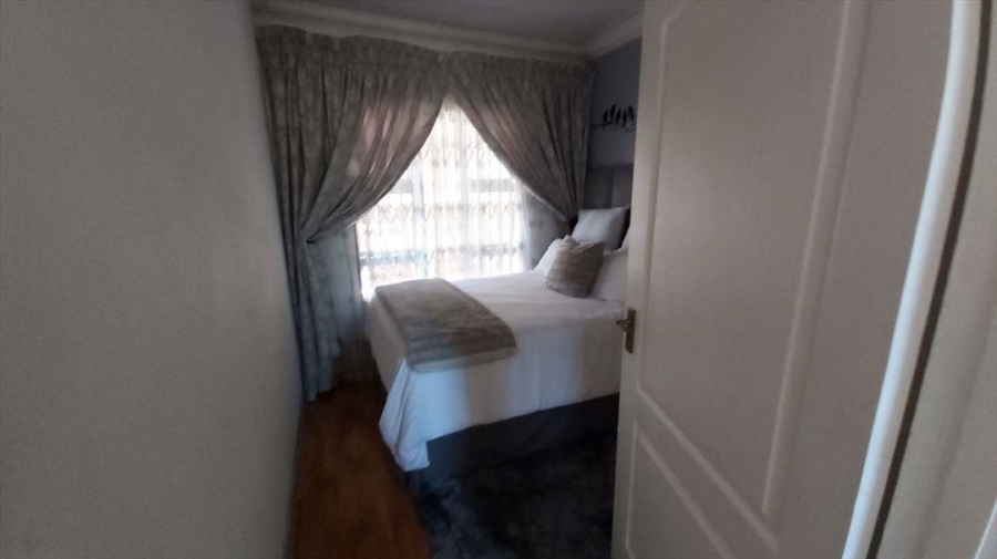 0 Bedroom Property for Sale in Birchleigh North Gauteng