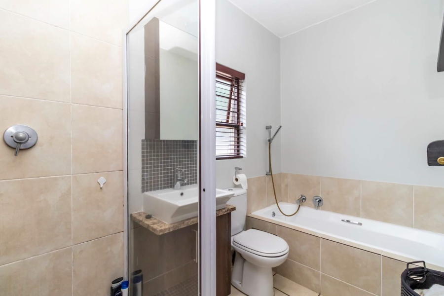 To Let 1 Bedroom Property for Rent in Witkoppen Gauteng