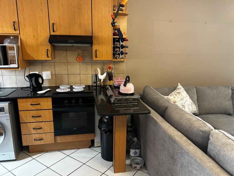 2 Bedroom Property for Sale in Florentia Gauteng