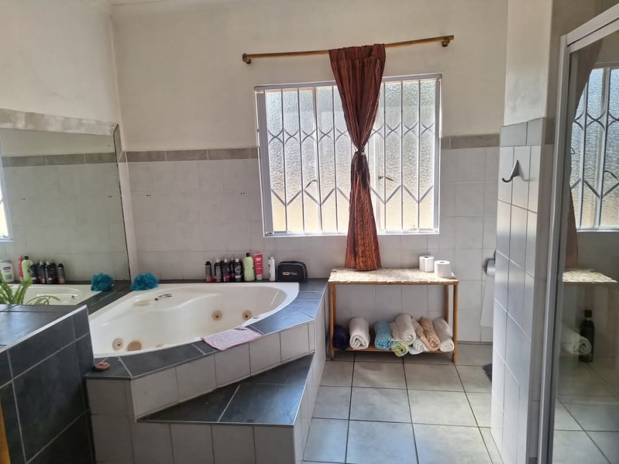 3 Bedroom Property for Sale in Albemarle Gauteng