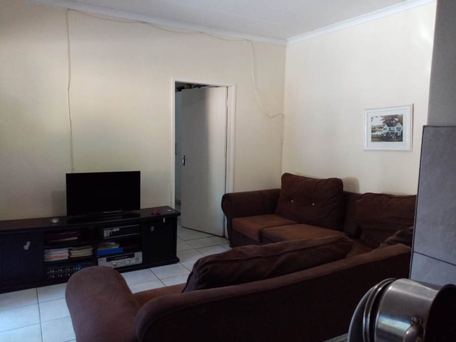 To Let 1 Bedroom Property for Rent in Windsor West Gauteng