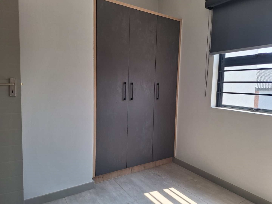 To Let 4 Bedroom Property for Rent in Honeydew Gauteng