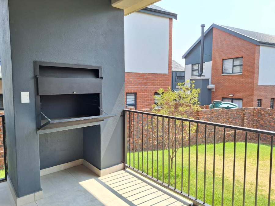 To Let 4 Bedroom Property for Rent in Honeydew Gauteng