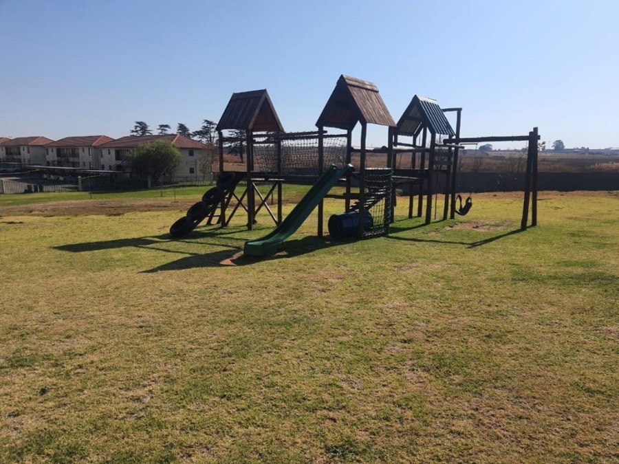 1 Bedroom Property for Sale in Parkrand Gauteng