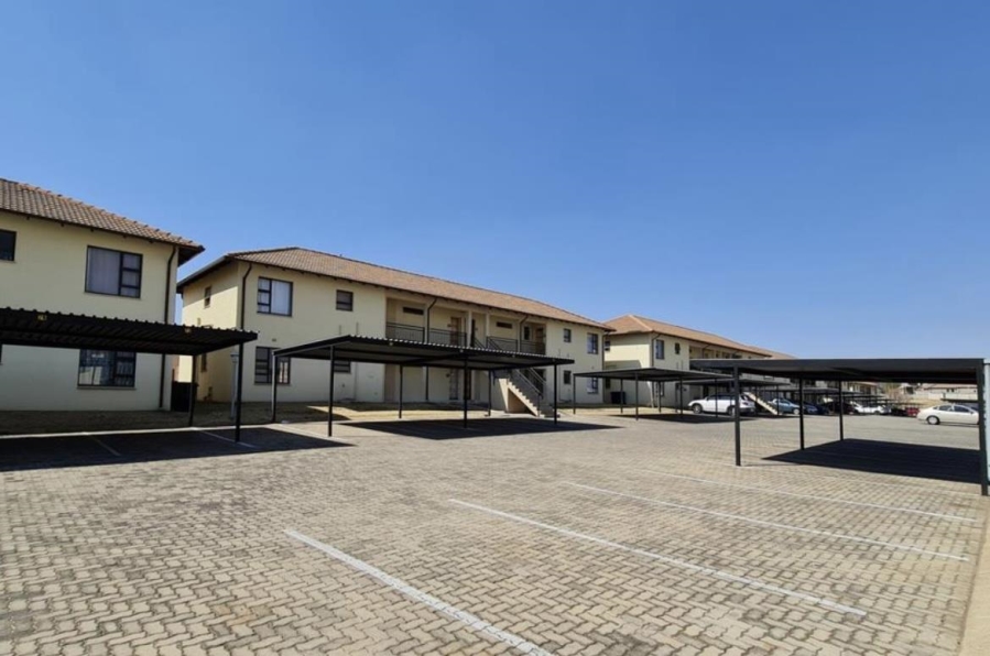 1 Bedroom Property for Sale in Parkrand Gauteng