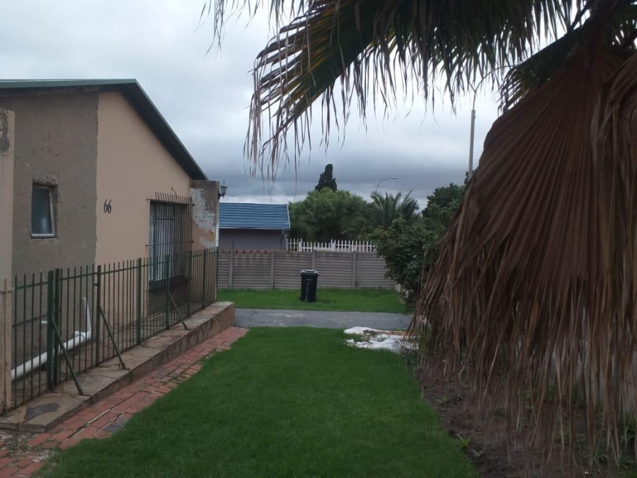 2 Bedroom Property for Sale in Kempton Park West Gauteng