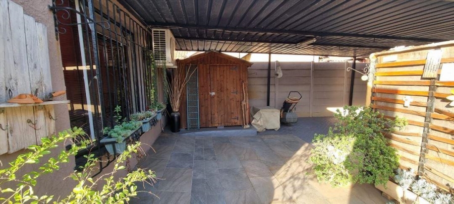 4 Bedroom Property for Sale in Witfield Gauteng