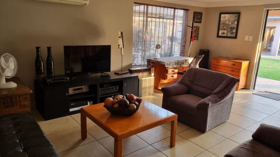 4 Bedroom Property for Sale in Witfield Gauteng