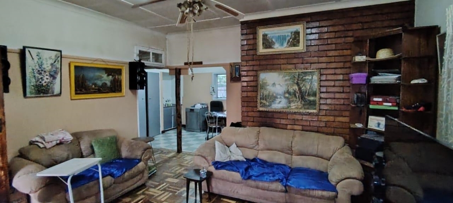 3 Bedroom Property for Sale in Unigray Gauteng