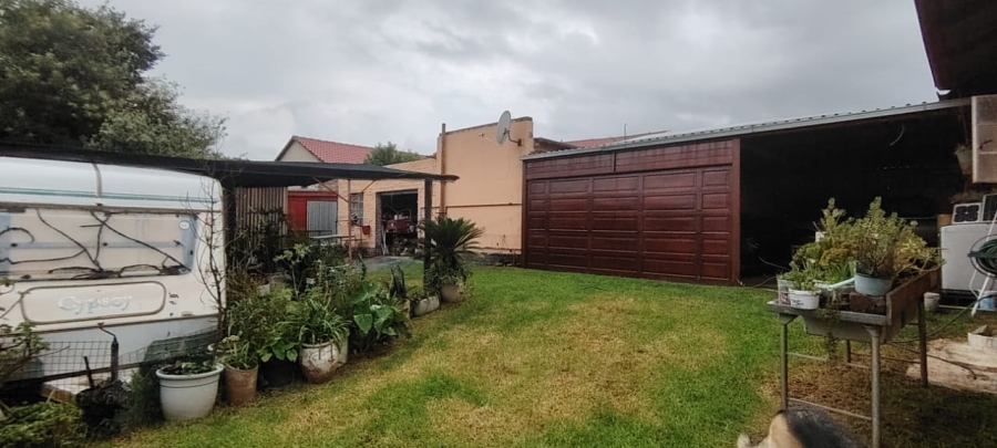 3 Bedroom Property for Sale in Unigray Gauteng