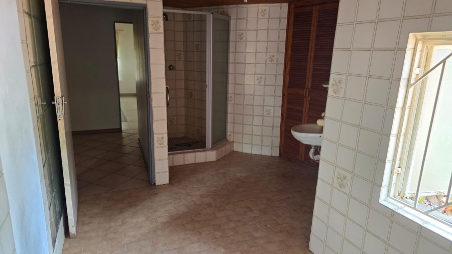 To Let 2 Bedroom Property for Rent in Laezonia Gauteng