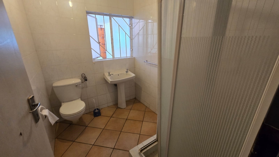 To Let 2 Bedroom Property for Rent in Laezonia Gauteng