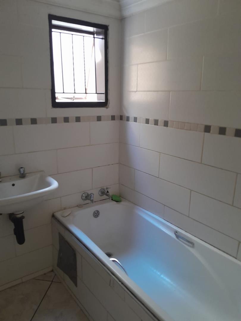 3 Bedroom Property for Sale in Cosmo City Gauteng