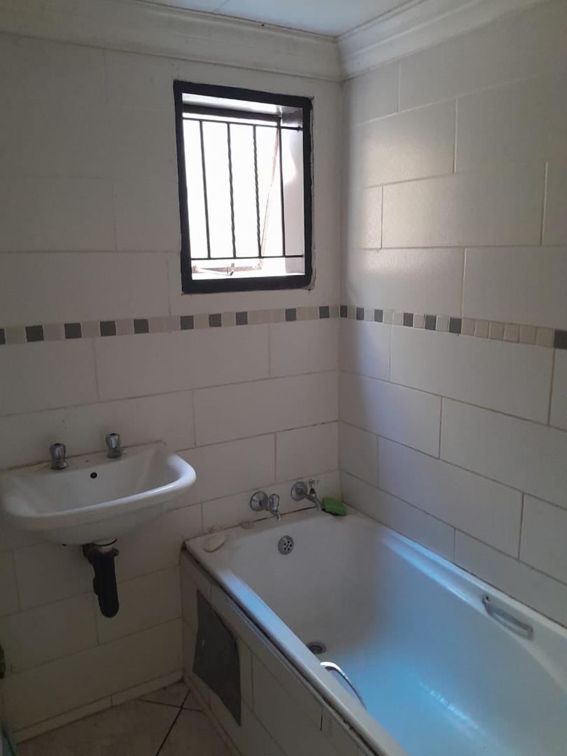 3 Bedroom Property for Sale in Cosmo City Gauteng