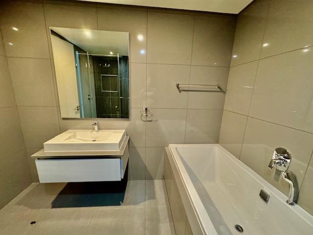 To Let 2 Bedroom Property for Rent in Illovo Gauteng