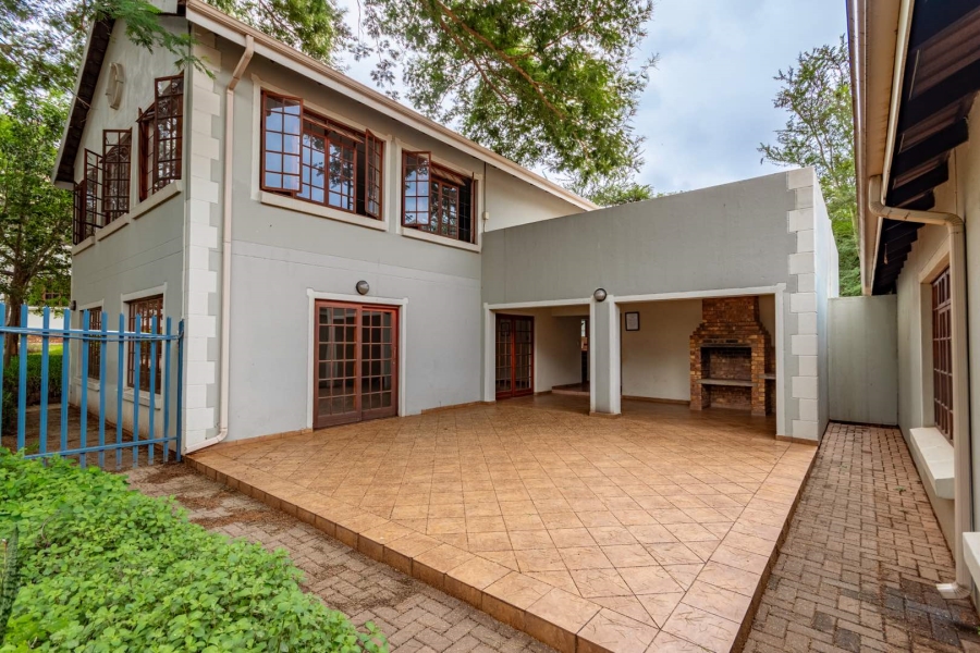 1 Bedroom Property for Sale in Olympus AH Gauteng