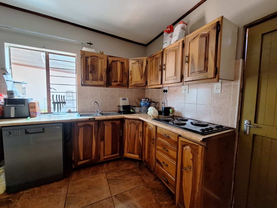 7 Bedroom Property for Sale in Benoni AH Gauteng