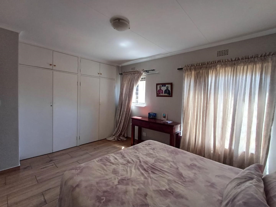 To Let 3 Bedroom Property for Rent in President Ridge Gauteng