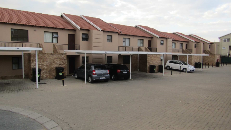 To Let 2 Bedroom Property for Rent in Noordhang Gauteng