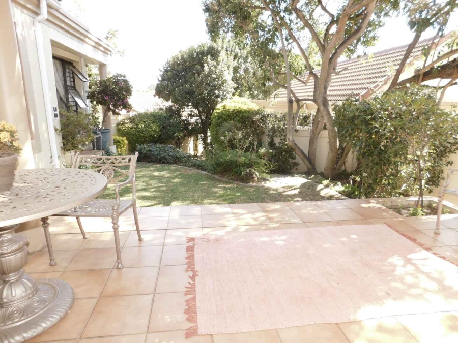 To Let 3 Bedroom Property for Rent in Bryanston Gauteng