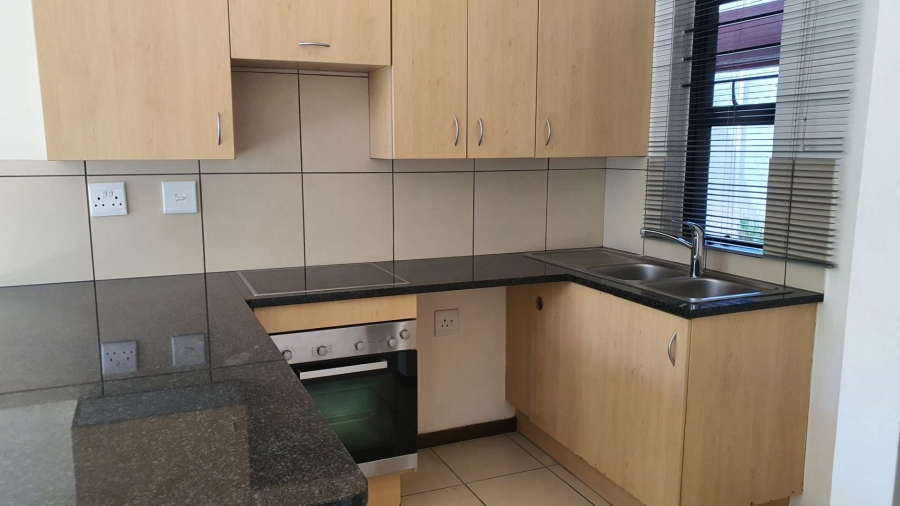 1 Bedroom Property for Sale in Jackal Creek Golf Estate Gauteng