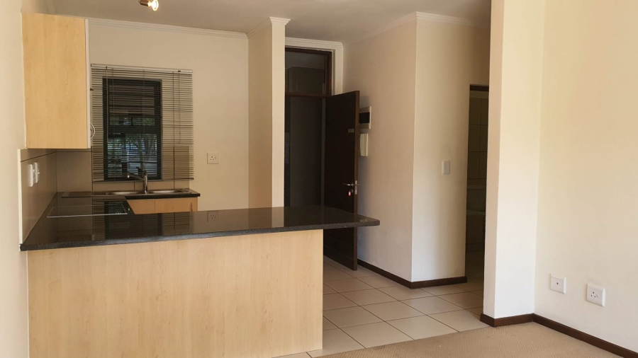 1 Bedroom Property for Sale in Jackal Creek Golf Estate Gauteng