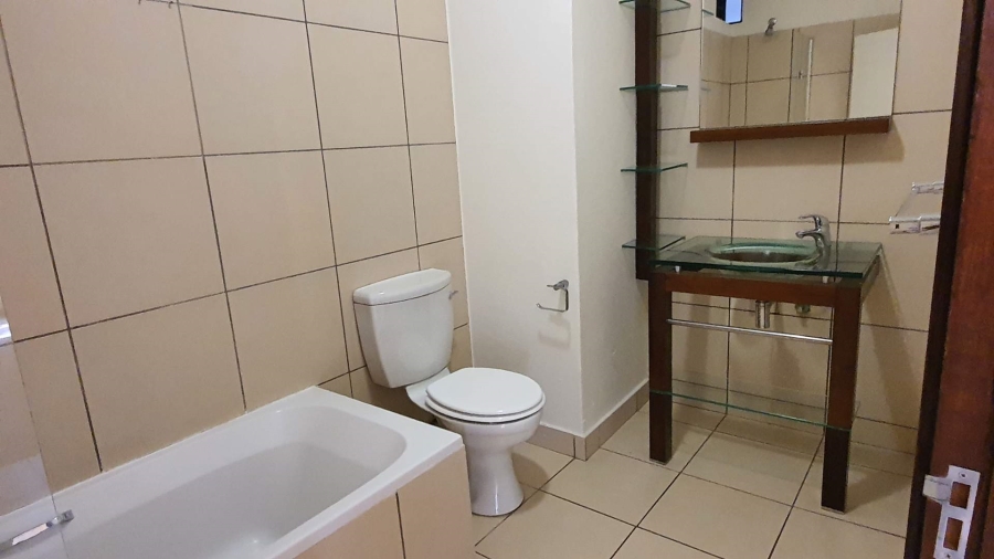 1 Bedroom Property for Sale in Jackal Creek Golf Estate Gauteng